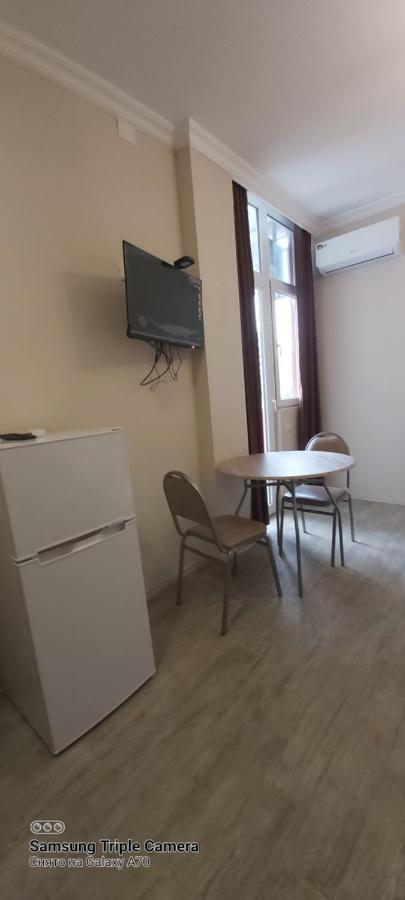 Студия Радуга У Моря Колхида Μπατούμι Εξωτερικό φωτογραφία